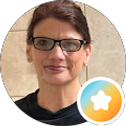 Profile photo of Heather Scott