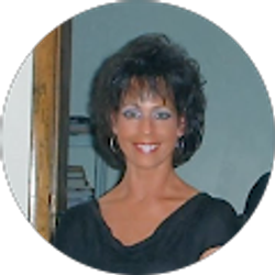 Profile photo of Sandra