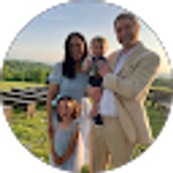 Profile photo of Ashley Wright Gentry