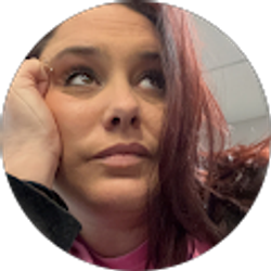 Profile photo of Valerie Lowery