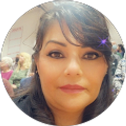 Profile photo of liliana flores