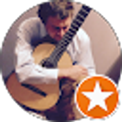 Profile photo of Elliott Mills