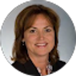 Profile photo of Holly Campbell