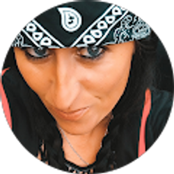 Profile photo of Dana Devlin