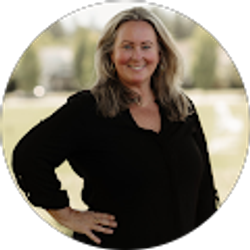 Profile photo of Natalie Davis