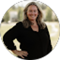 Profile photo of Natalie Davis