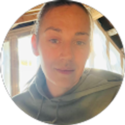 Profile photo of Denise Frakes