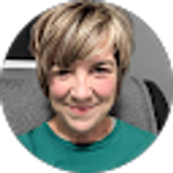 Profile photo of Colleen Freund