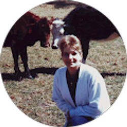 Profile photo of Patricia Holz