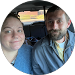 Profile photo of Dawn and Josh Hall