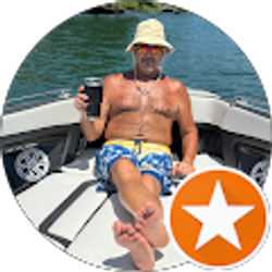 Profile photo of Alex Kuscht