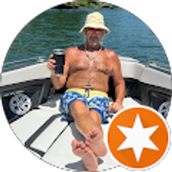 Profile photo of Alex Kuscht