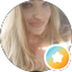 Profile photo of Holly Lewis