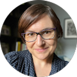 Profile photo of Lisa Jasinski