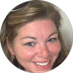 Profile photo of Stephanie Sexton