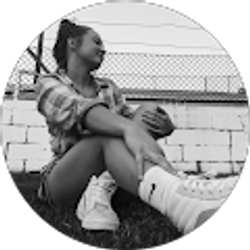 Profile photo of Julie Kronmiller