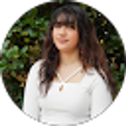 Profile photo of Isabella Jones