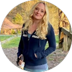 Profile photo of Julie Lent