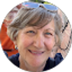 Profile photo of Theresa Edwards