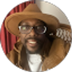 Profile photo of quintlyn robinson
