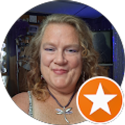 Profile photo of Amy Taylor