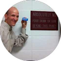 Profile photo of Chris Neil