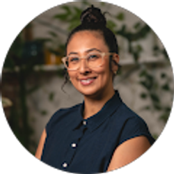 Profile photo of Alexandra Oliva