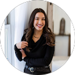 Profile photo of Lauren Gail