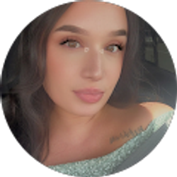 Profile photo of Elizabeth Palmarez