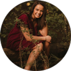 Profile photo of Shelby Linley