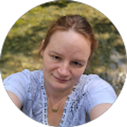 Profile photo of Evelyn Chrisp