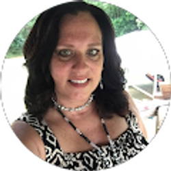 Profile photo of Paula Armenia