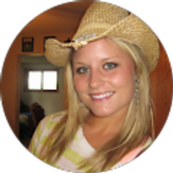 Profile photo of Ralicia Holmstrom