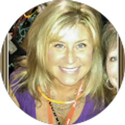 Profile photo of Annette Snowden