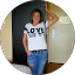 Profile photo of Amy Reid