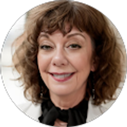 Profile photo of Wendy Lalli