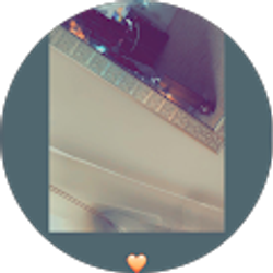 Profile photo of Kiana Lowe