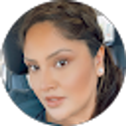 Profile photo of yliana riv.