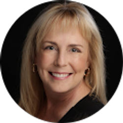 Profile photo of Jennifer Jacobs