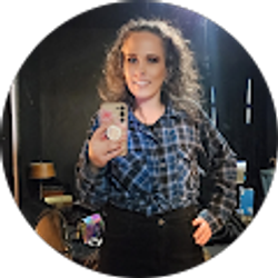 Profile photo of Amber Barclay