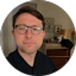 Profile photo of Ryan Jacobs