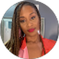Profile photo of Tavia Smith
