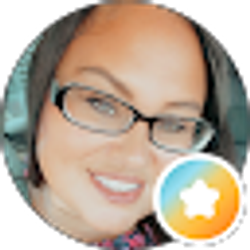 Profile photo of Lauren Deloach