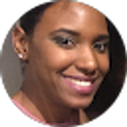 Profile photo of Aileny Santos