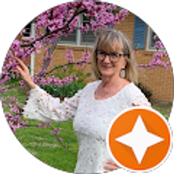 Profile photo of Lisa Stevens