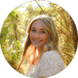 Profile photo of Maddie Hurley