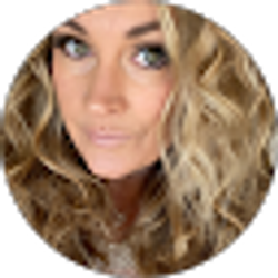 Profile photo of Jackie Smith