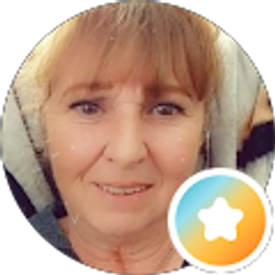 Profile photo of Kim Curtis