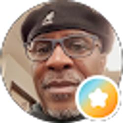 Profile photo of Lorenzo Adams