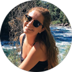 Profile photo of Alexandra Lyons